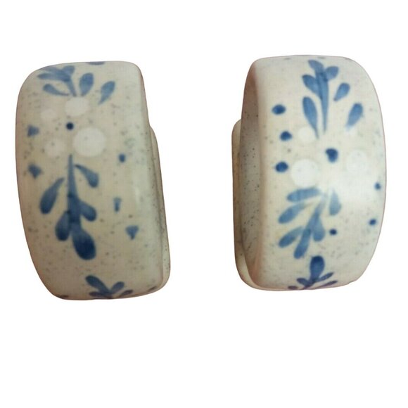 Vintage White Blue Napkin Ring Holders Hand-painted Ceramic Set of 2 Replacement - Picture 6 of 8